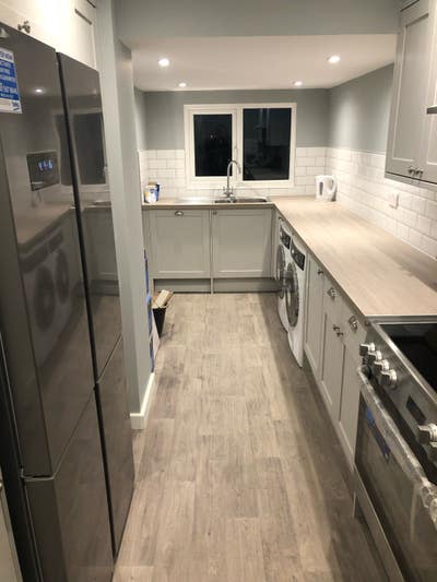 Single room available to rent.  Main Photo