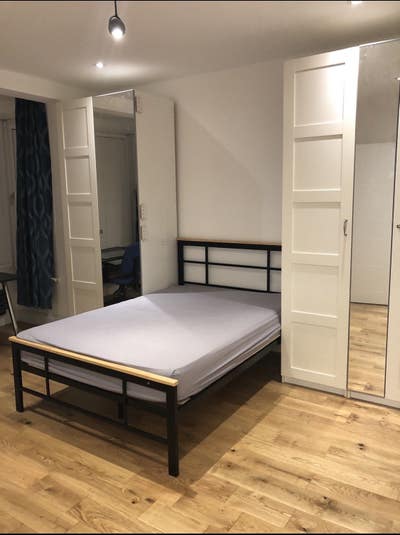 Large double bedroom in Enfield town Main Photo