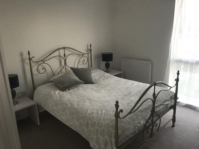 Double room with one suite bathroom  Main Photo