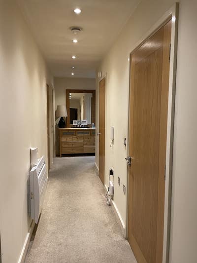 Spacious Double Room with Gym access & Concierge  Main Photo