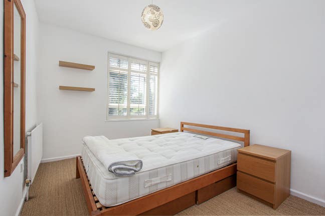 Amazing Bright Double Bedroom All Bills Included  Main Photo