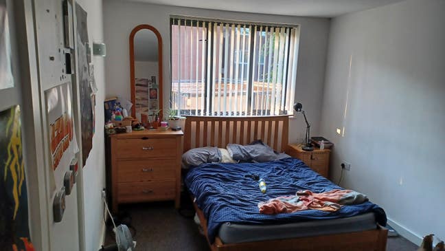 Lovely large double room near UoM Main Photo
