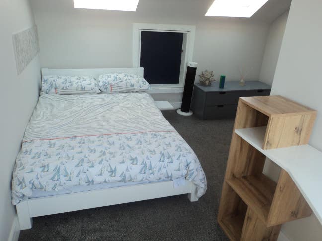 Modern Home with a Room to Rent in Bexleyheath Main Photo