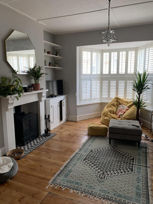 2 x Spacious Doubles + 1 Single Room  Main Photo