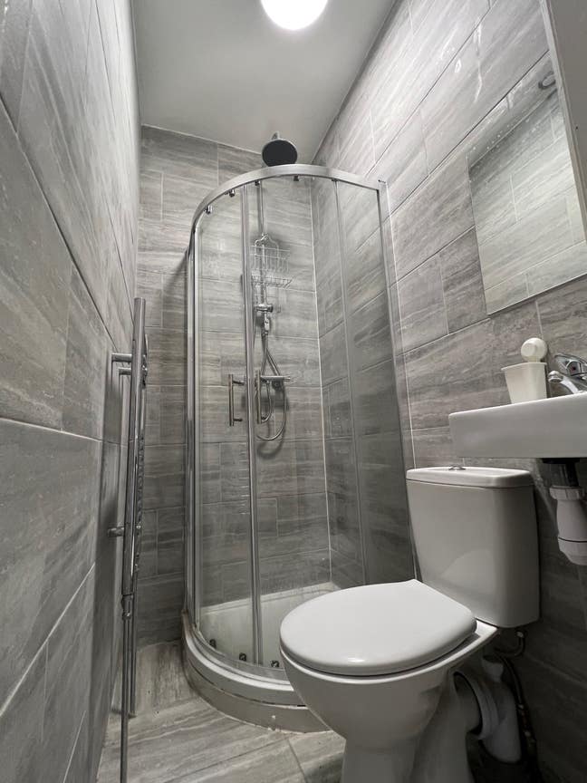 Luxury Double Ensuite room - 5min from West Croydn Main Photo