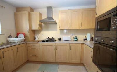 Double room is available in NE4 area Main Photo