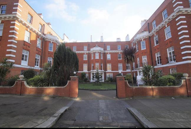 Ensuite Room - Maida Vale W9 Main Photo