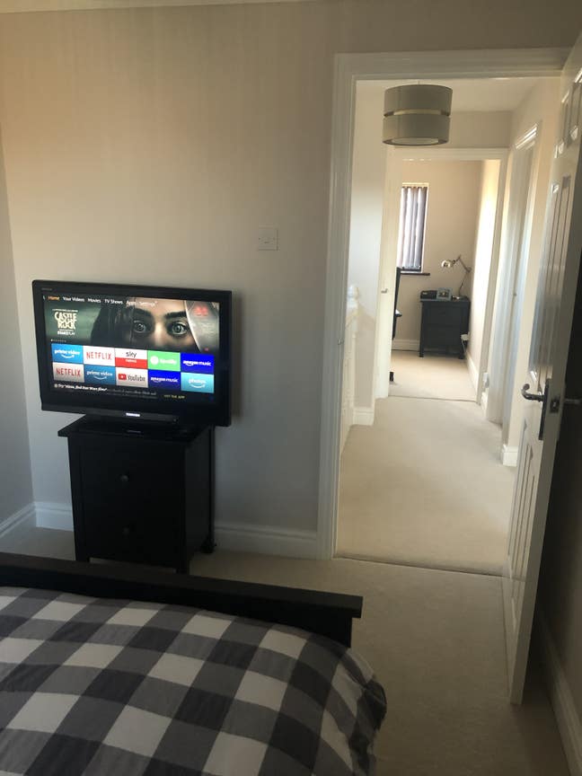 Lovely Clean House Quiet Location. Main Photo