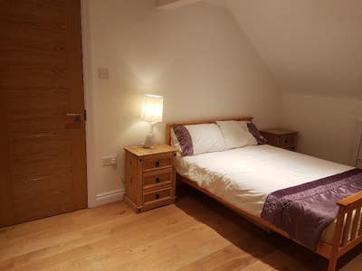 Beautiful ensuite double bedroom  Main Photo