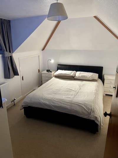 Big Room - King Sized Bed - 47” TV with Sky Main Photo
