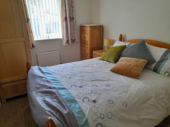 Room Available to rent Main Photo