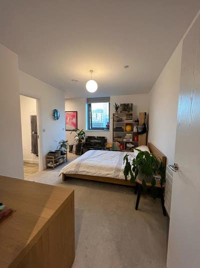 Spacious En Suite Double - Top Floor with Terrace Main Photo