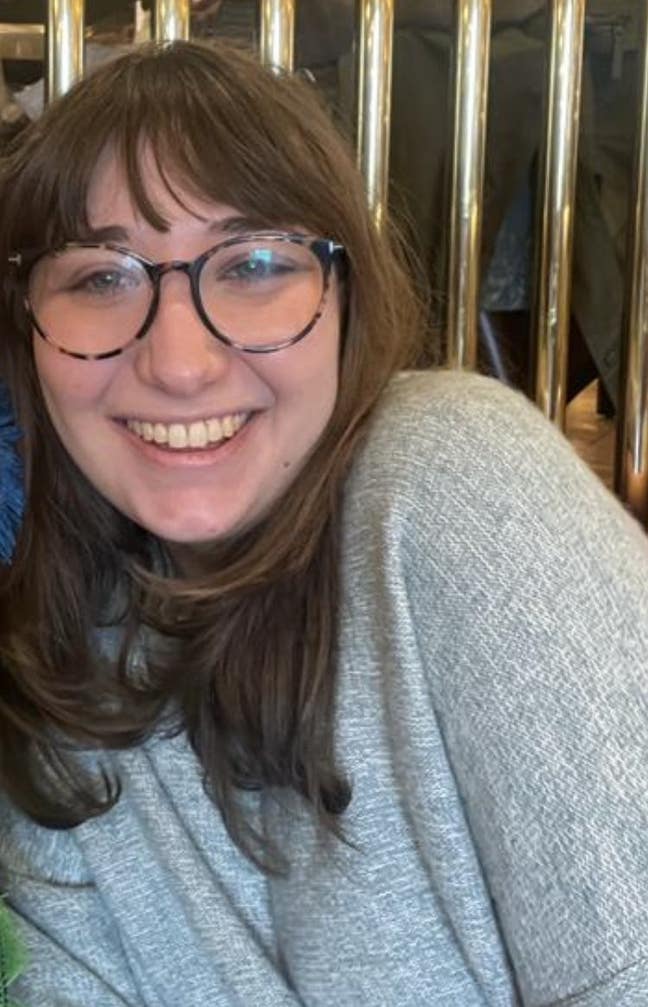 London Frenchie looking for a new home! Main Photo