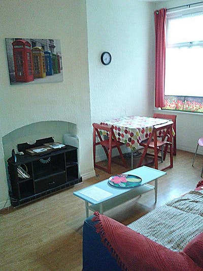 (H) *houseshare nr park&unis 26/27 Postgrads* Main Photo