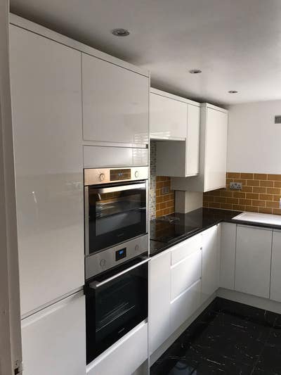 Double Room Barming  Main Photo
