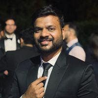 I am a professional male aged 32. I am lookin... Main Photo