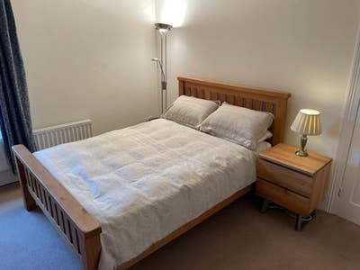 Large King-Sized room Main Photo