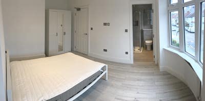 Luxury garden house 2 mins walk to East Croydon Main Photo
