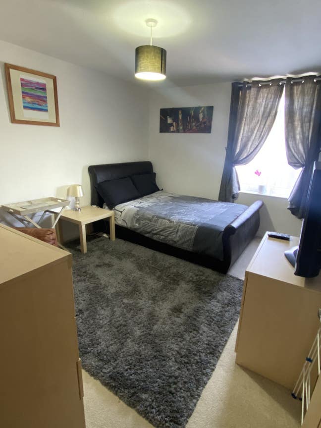 Large double room Main Photo