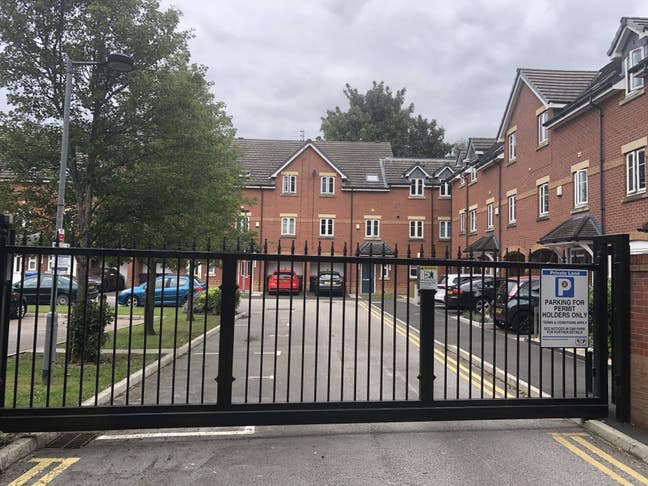 Double bedroom with own bathroom in Eccles  Main Photo