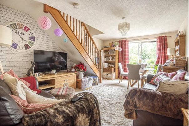 Modern 2 bedroom house in OX4 4SY Main Photo