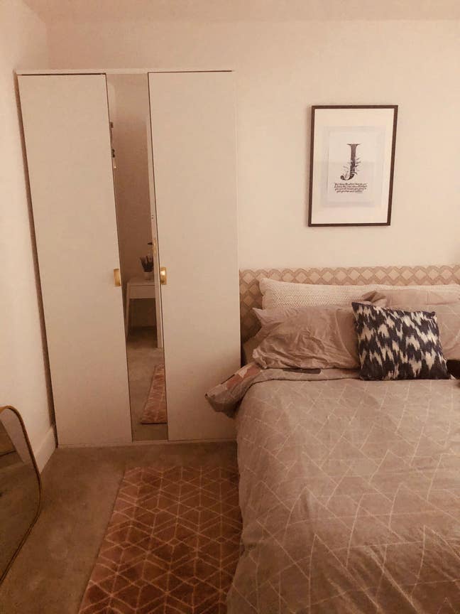 Cozy Room in House Main Photo