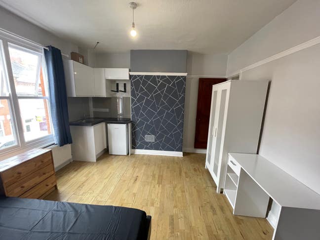 🔥 Modern Luxury New Studios nr City & Uni 🏡 Main Photo