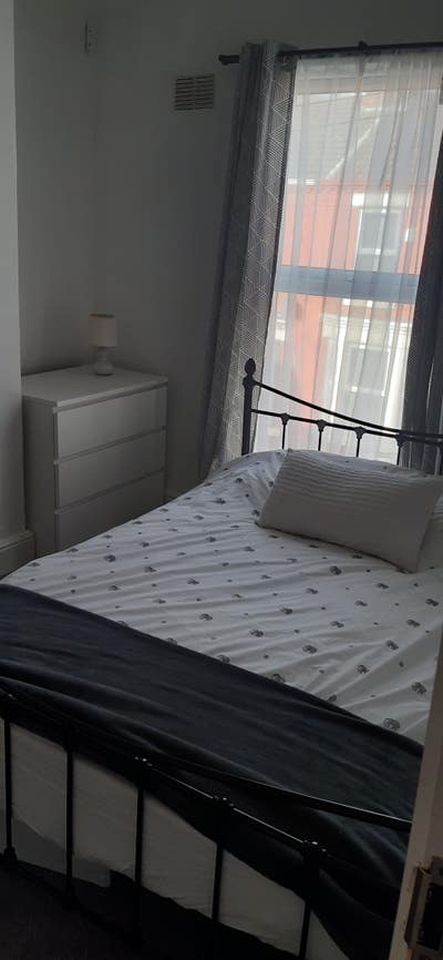 Lovely furnished Double Room to rent  Main Photo