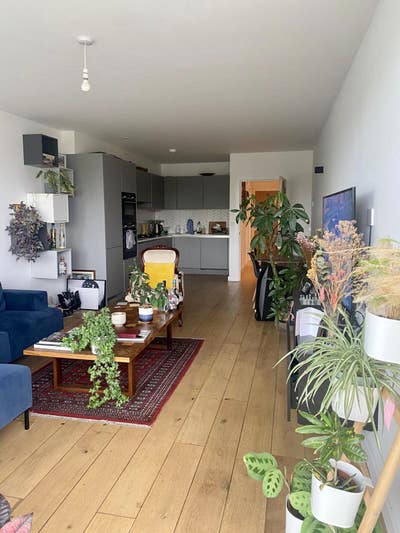 * NEW BUILD*  Spacious 2-bed with balcony Main Photo
