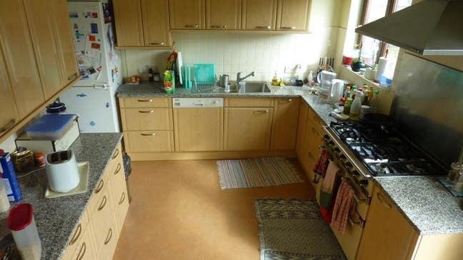 Spacious double bedroom, 300m from Hendon Central Main Photo