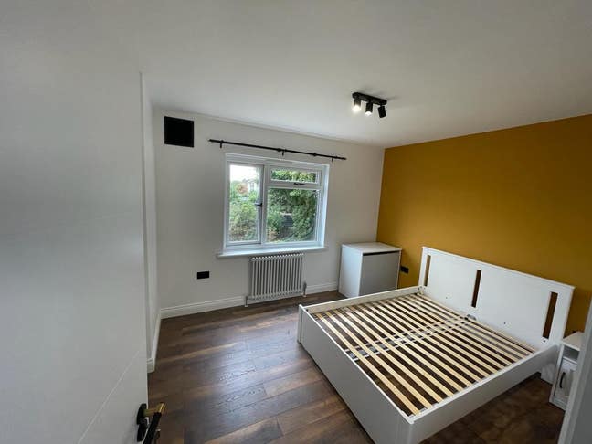 Beautiful 4 Room Flat (The Mustard) Main Photo