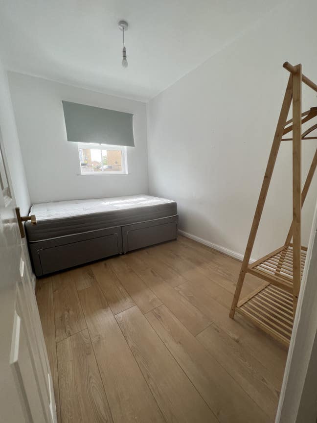 Bright Double Room near Peckham Rye Main Photo