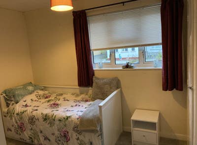 Double room to let Truro Main Photo