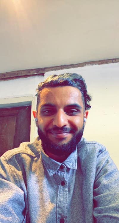 Professional Male seeks a double room en-suite  Main Photo