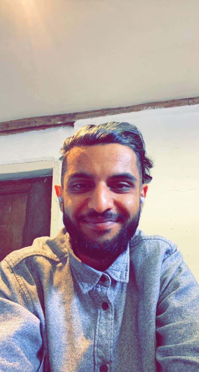 Professional Male seeks a double room en-suite  Main Photo
