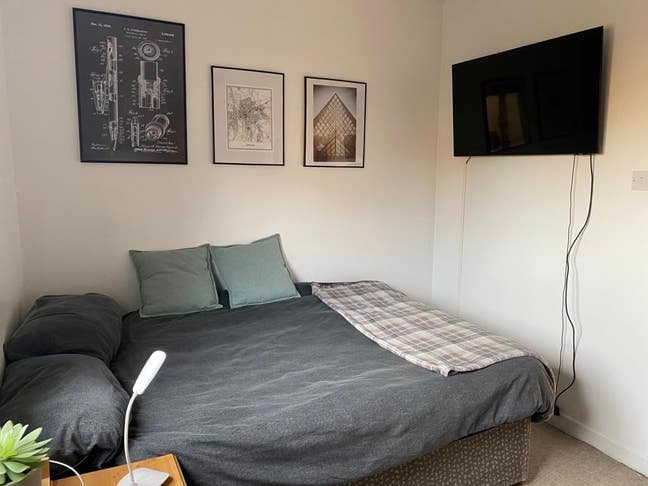 Cozy double bedroom in Surrey Quays Main Photo