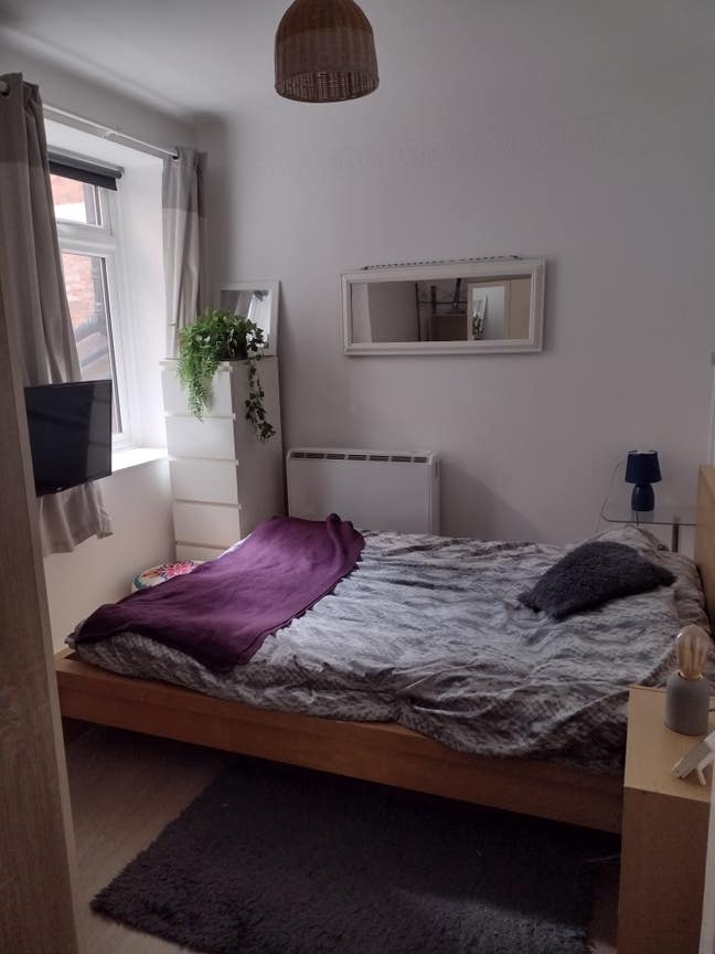 Double Room-Refurbished Flat Bournemouth Main Photo