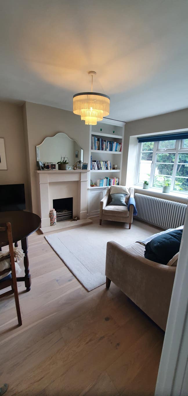 !MON-FRI! Double, great location, gdn Main Photo