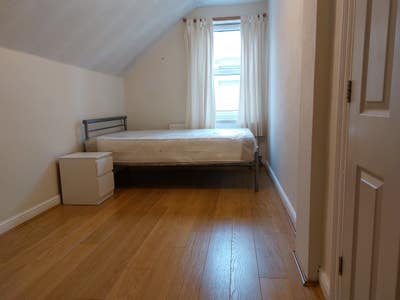 Quality house share Main Photo