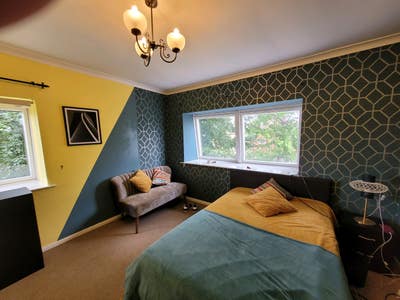 Prime location Luxury Double room for single occup Main Photo