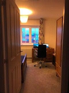Double Bed, OAK furnished spacious room Main Photo