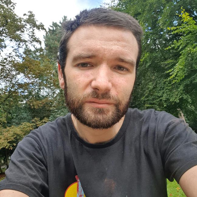 Respectful and Tidy 29-year-old Seeking a Room Main Photo