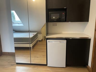 Large en-suite double, bills included, NW2 Neasden Main Photo