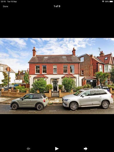Stunning Double Room in Grove Park  Main Photo