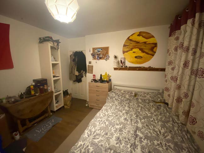 Gurdon-Double Single Use, Mile End - Only Female  Main Photo