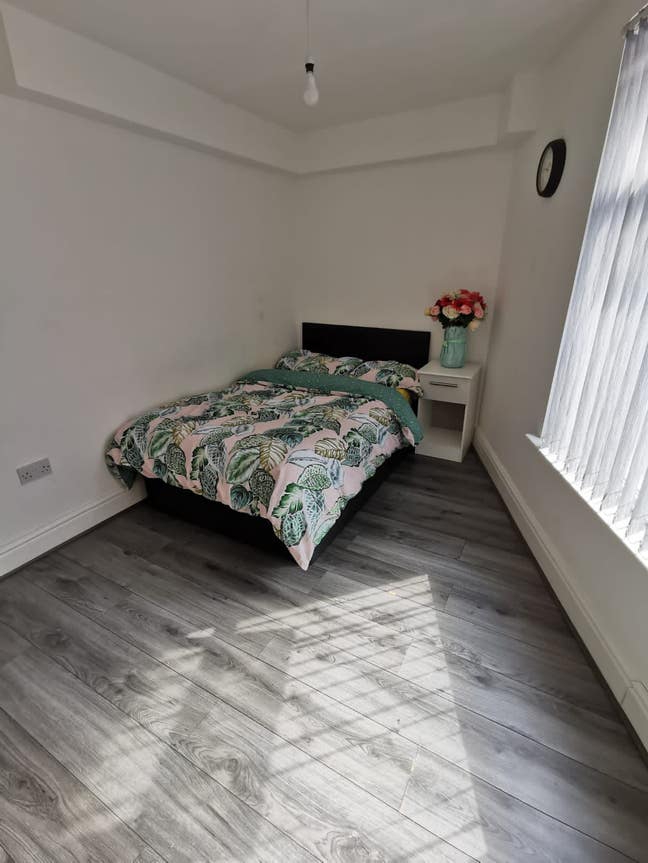 Double bedroom in a stylish house  1Bul-2 Main Photo