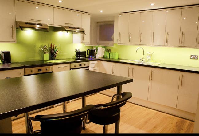 Studio mezzanine style rm & kitchenette. Nov 2025 Main Photo