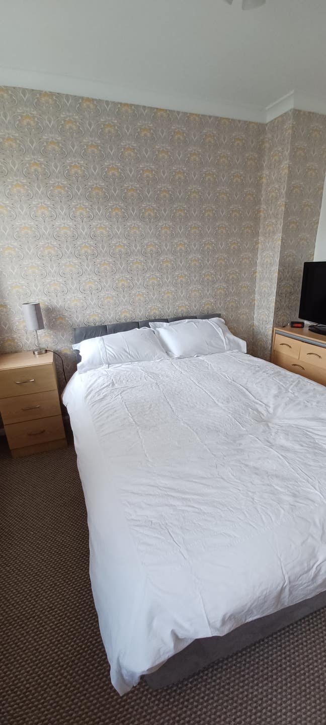 Room's to rent  Main Photo