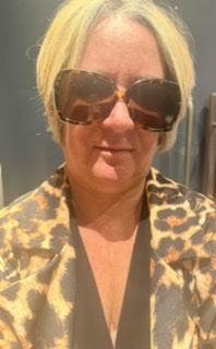 I’m a 59 year old female looking to hopeful... Main Photo