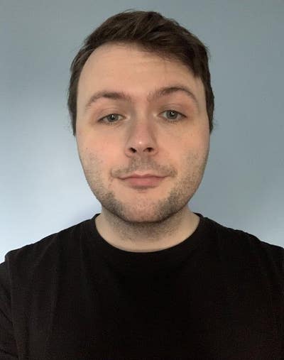 Graphic designer from Newry looking to move i... Main Photo